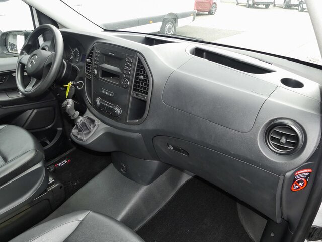 MERCEDES-BENZ Vito 114 TourerPro,Extralang,AMF Rollstuhlrampe - Personentransporter: das Bild 5 MERCEDES-BENZ Vito 114 TourerPro,Extralang,AMF Rollstuhlrampe - Personentransporter: das Bild 5