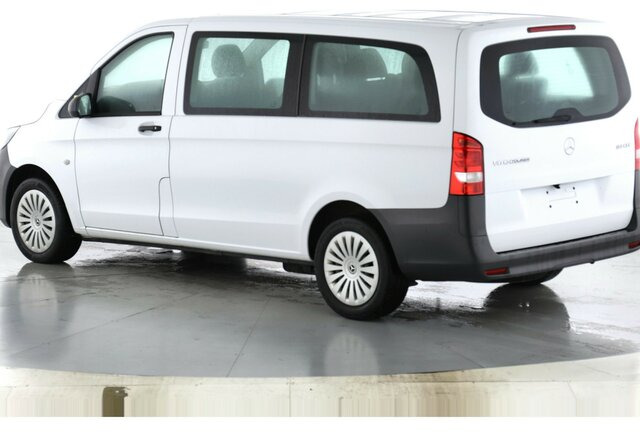 Personentransporter MERCEDES-BENZ Vito 114 TourerPro,lang,Automatik,8Sitze,Kamera...: das Bild 12 Personentransporter MERCEDES-BENZ Vito 114 TourerPro,lang,Automatik,8Sitze,Kamera...: das Bild 12