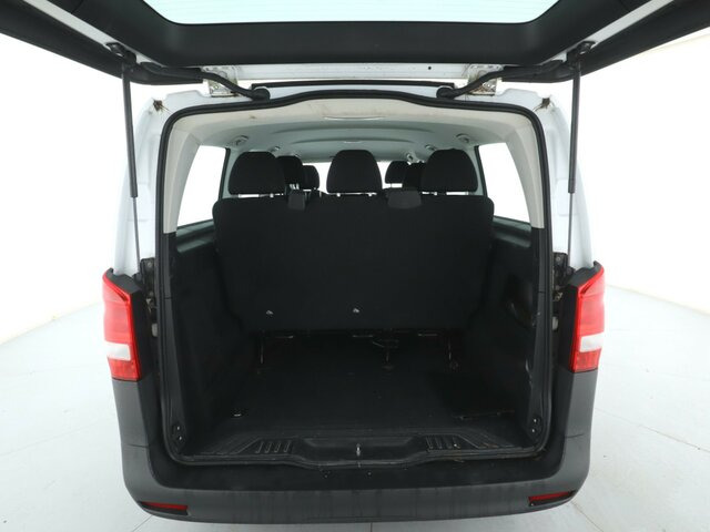 Personentransporter MERCEDES-BENZ Vito 114 TourerPro,lang,Automatik,8Sitze,Kamera...: das Bild 13 Personentransporter MERCEDES-BENZ Vito 114 TourerPro,lang,Automatik,8Sitze,Kamera...: das Bild 13