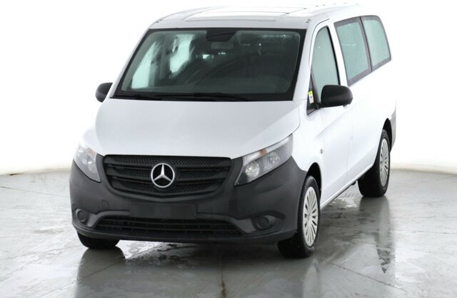 Personentransporter MERCEDES-BENZ Vito 114 TourerPro,lang,Automatik,8Sitze,Kamera...: das Bild 10 Personentransporter MERCEDES-BENZ Vito 114 TourerPro,lang,Automatik,8Sitze,Kamera...: das Bild 10
