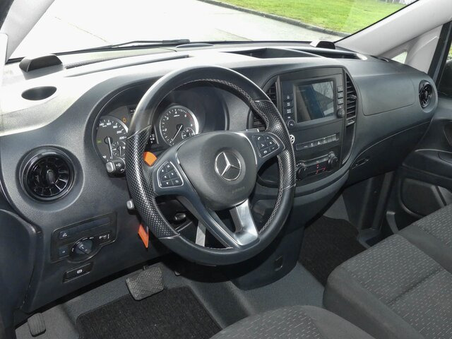 MERCEDES-BENZ Vito 116CDI Extralang,Mixto,6Sitze,Automatik - Personentransporter: das Bild 5 MERCEDES-BENZ Vito 116CDI Extralang,Mixto,6Sitze,Automatik - Personentransporter: das Bild 5