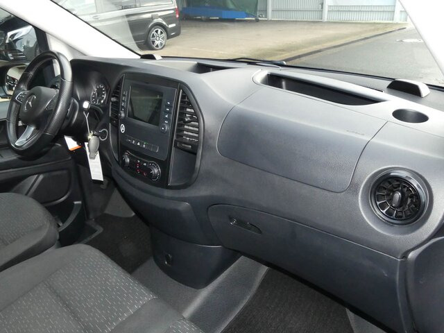 MERCEDES-BENZ Vito116CDI Extralang,Mixto,6Sitze,Automatik - Kleintransporter: das Bild 3 MERCEDES-BENZ Vito116CDI Extralang,Mixto,6Sitze,Automatik - Kleintransporter: das Bild 3