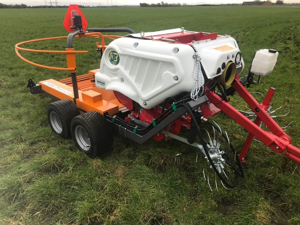 Pomi Mini wrap 60 - Rundballenpresse: das Bild 4 Pomi Mini wrap 60 - Rundballenpresse: das Bild 4