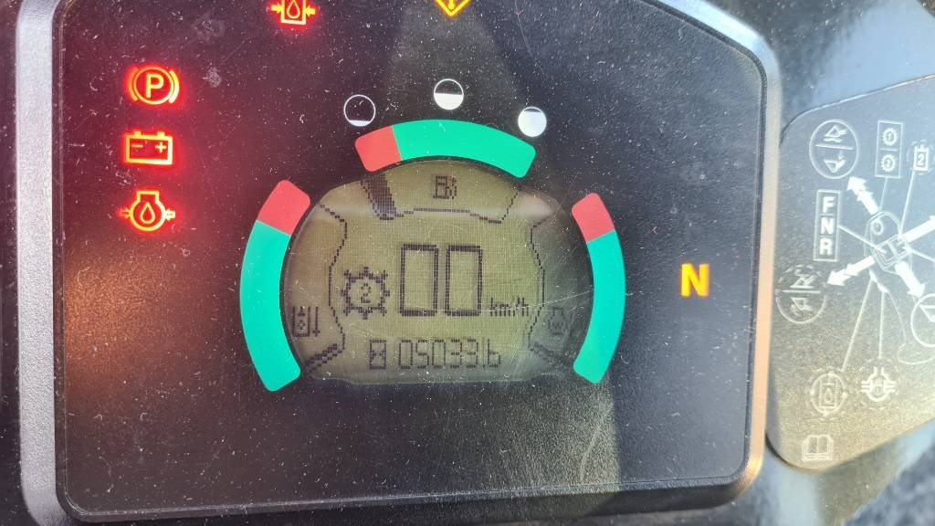 Radlader CAT 908 H2 hydr. Schnellwechsler 3. Steuerkreis Allrad: das Bild 18