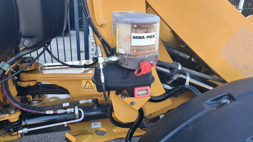 Radlader CAT 908 H2 hydr. Schnellwechsler 3. Steuerkreis Allrad: das Bild 12