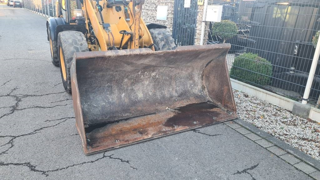 Radlader CAT 908 H2 hydr. Schnellwechsler 3. Steuerkreis Allrad: das Bild 9