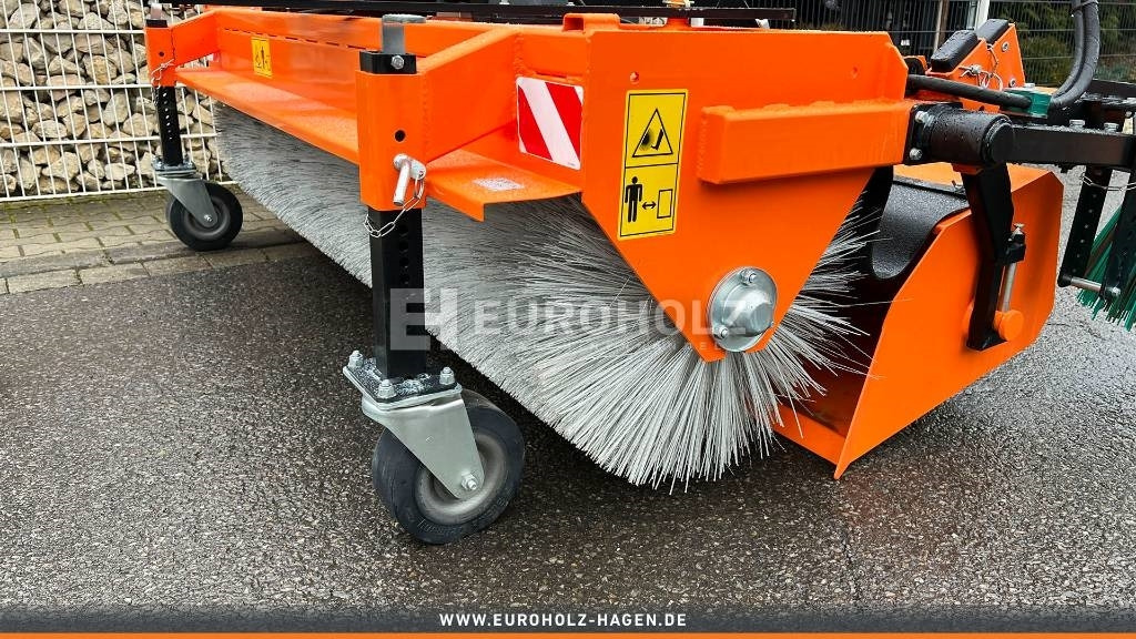 Kehrbesen neu kaufen Kehrmaschine ZM2000 Seitenbesen 3-Punkt-Aufnahme: das Bild 8
