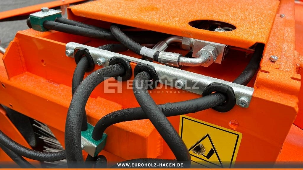 Kehrbesen neu kaufen Kehrmaschine ZM2000 Seitenbesen 3-Punkt-Aufnahme: das Bild 14