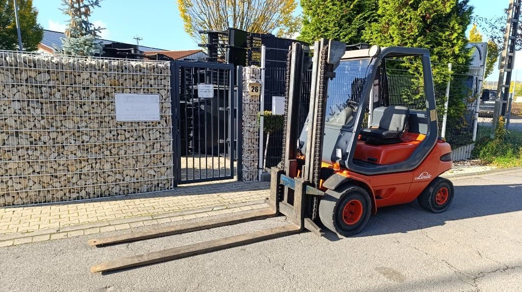 Linde H 30 D, Duplex, Zusatzhydraulik, Palettengabel - Dieselstapler: das Bild 3 Linde H 30 D, Duplex, Zusatzhydraulik, Palettengabel - Dieselstapler: das Bild 3