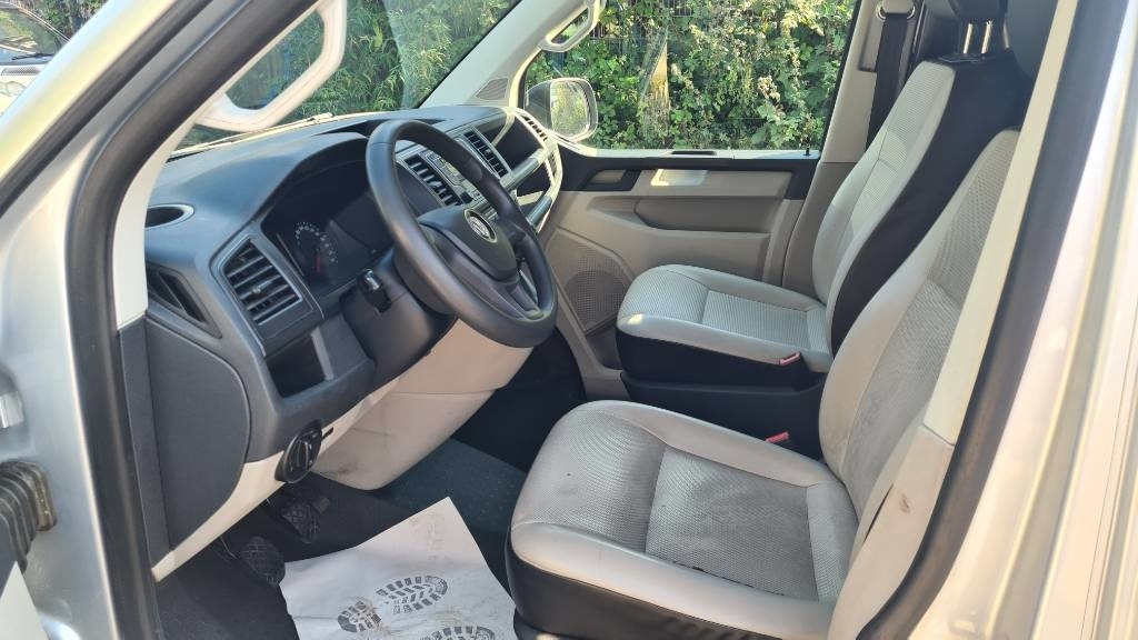 Volkswagen T5 2.0 TDI, Kasten, Werkstattschränke, Klima, AHK  – Leasing Volkswagen T5 2.0 TDI, Kasten, Werkstattschränke, Klima, AHK: das Bild 11