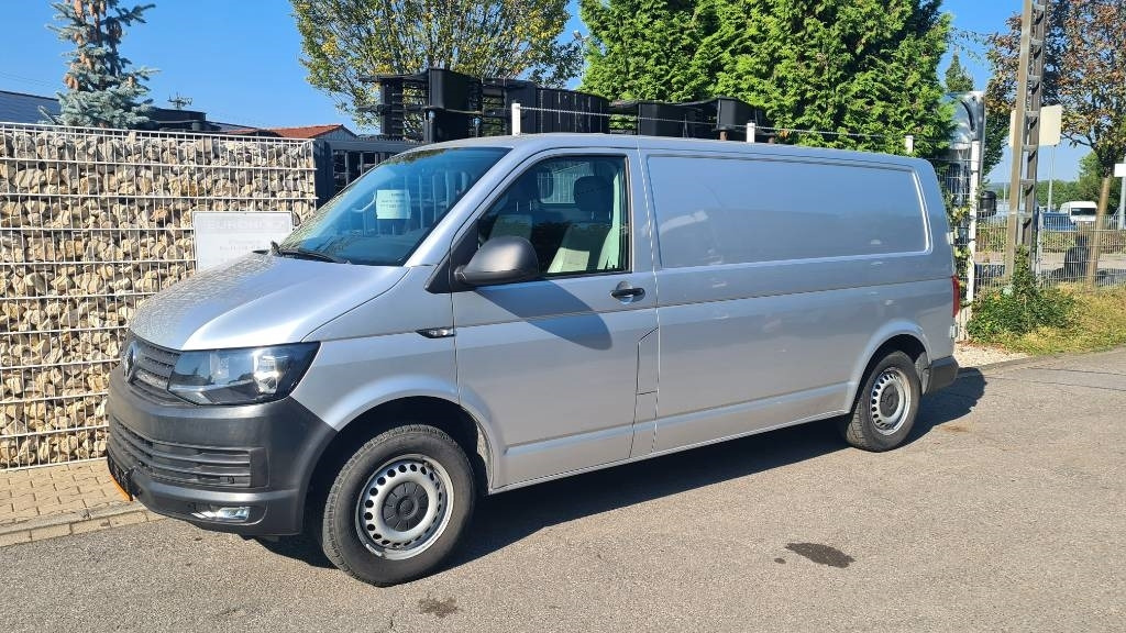 Volkswagen T5 2.0 TDI, Kasten, Werkstattschränke, Klima, AHK  – Leasing Volkswagen T5 2.0 TDI, Kasten, Werkstattschränke, Klima, AHK: das Bild 14