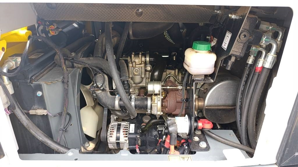 Mini-Kipper Wacker Neuson DW 40 Raddumper 2 Fahrstufen, Kabinenheizung, 4x4: das Bild 16 Mini-Kipper Wacker Neuson DW 40 Raddumper 2 Fahrstufen, Kabinenheizung, 4x4: das Bild 16