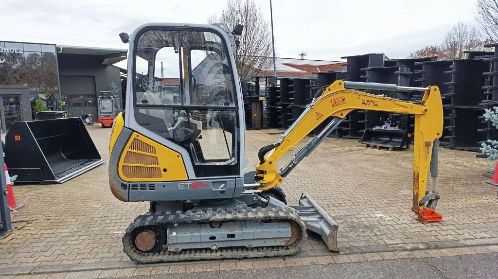 Wacker Neuson ET 24 Knickmatik, mech. Schnellwechsler MS01, - Minibagger: das Bild 1 Wacker Neuson ET 24 Knickmatik, mech. Schnellwechsler MS01, - Minibagger: das Bild 1