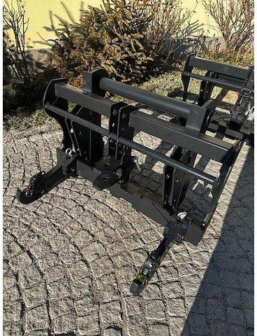 Big Bobcat Teleskoplader Adapter auf 3 Punkt Aufnahme - Anbauteil: das Bild 2 Big Bobcat Teleskoplader Adapter auf 3 Punkt Aufnahme - Anbauteil: das Bild 2