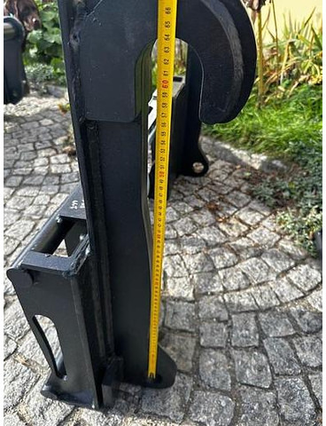 Big Volvo BM Adapter mit Euro Aufnahme - Anbauteil: das Bild 5 Big Volvo BM Adapter mit Euro Aufnahme - Anbauteil: das Bild 5