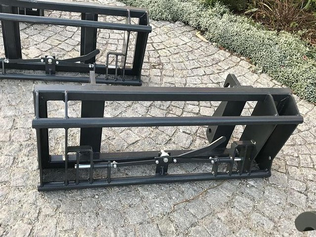 Weidemann Adapter pass. zu Euro Aufnahme - Anbauteil: das Bild 2 Weidemann Adapter pass. zu Euro Aufnahme - Anbauteil: das Bild 2