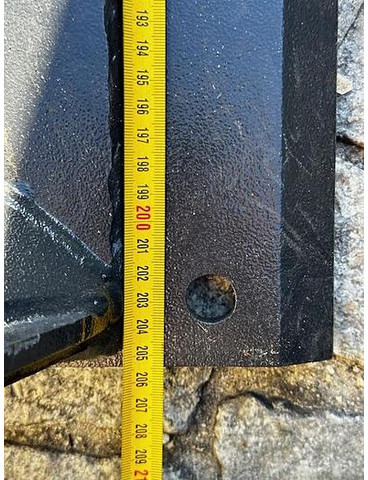 Big Volumenschaufel 200 cm mit Merlo ZM2 Aufnahme - Schaufel: das Bild 3 Big Volumenschaufel 200 cm mit Merlo ZM2 Aufnahme - Schaufel: das Bild 3