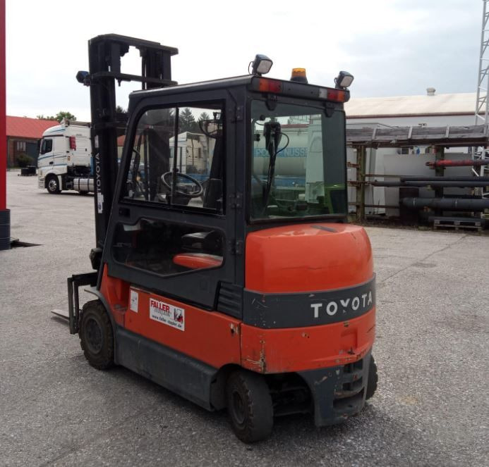 Toyota 7FBMF35 - Gabelstapler: das Bild 5 Toyota 7FBMF35 - Gabelstapler: das Bild 5