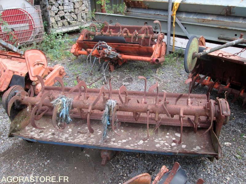 1 ROTOVATORS ou FRAISE ROTATIVES occasions SM100 - Baugeräte: das Bild 5 1 ROTOVATORS ou FRAISE ROTATIVES occasions SM100 - Baugeräte: das Bild 5