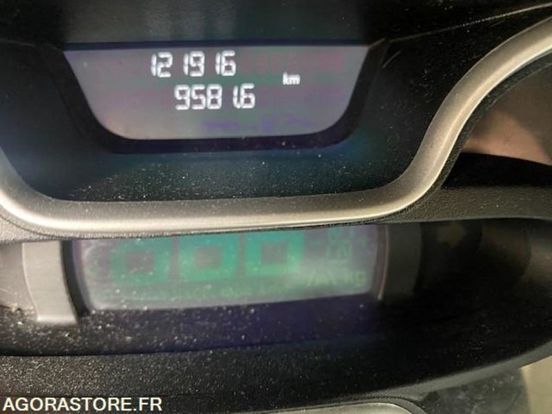 AMBULANCE FIAT TALENTO L1H1 120 CV - 2019 - 121 000km - Krankenwagen: das Bild 5 AMBULANCE FIAT TALENTO L1H1 120 CV - 2019 - 121 000km - Krankenwagen: das Bild 5