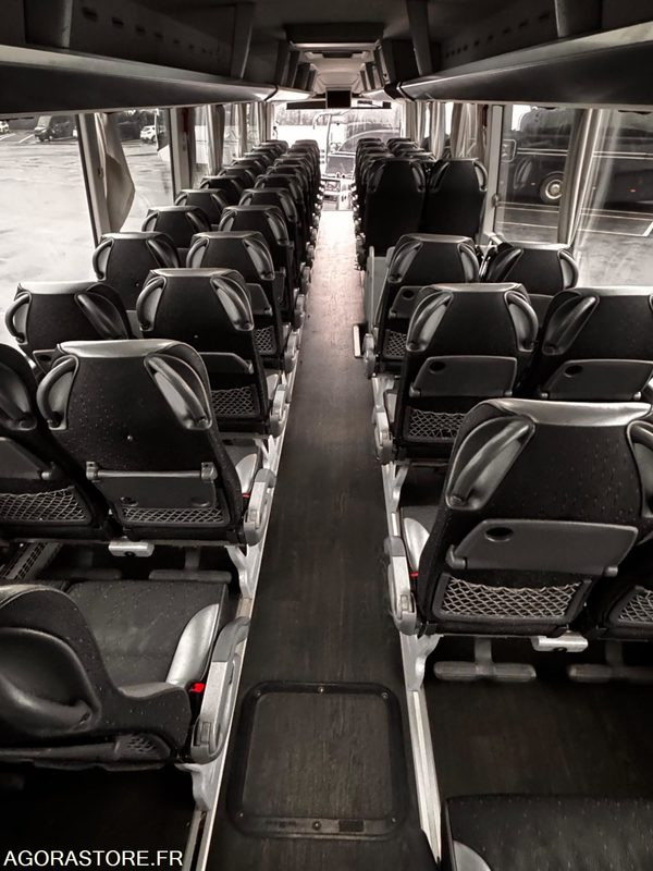 AUTOCAR MAN LIONS COACH R10 / 13M / 55+1+1+WC / 267 144KM - Reisebus: das Bild 4 AUTOCAR MAN LIONS COACH R10 / 13M / 55+1+1+WC / 267 144KM - Reisebus: das Bild 4