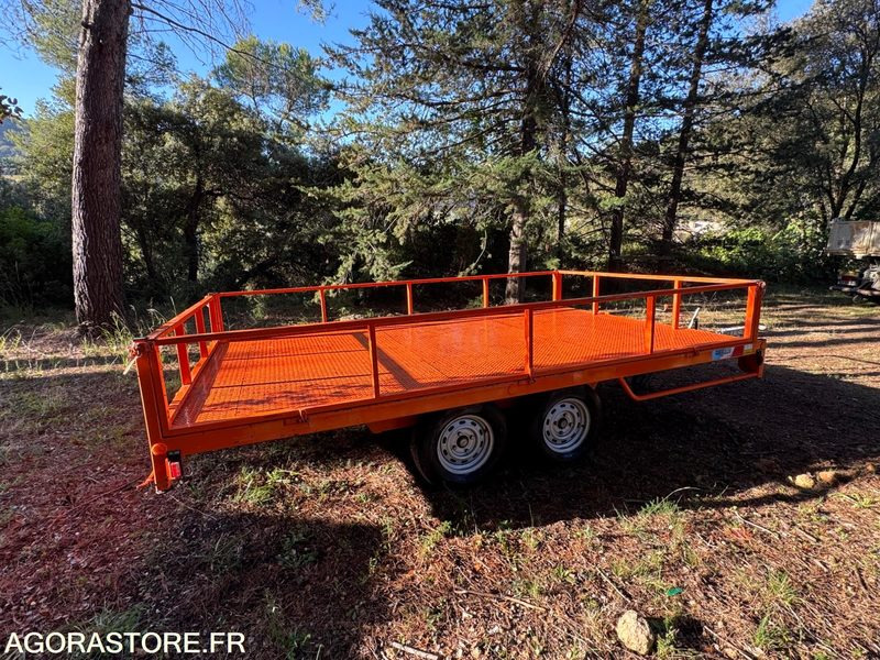 REMORQUE MOIROUD - Anhänger: das Bild 2 REMORQUE MOIROUD - Anhänger: das Bild 2