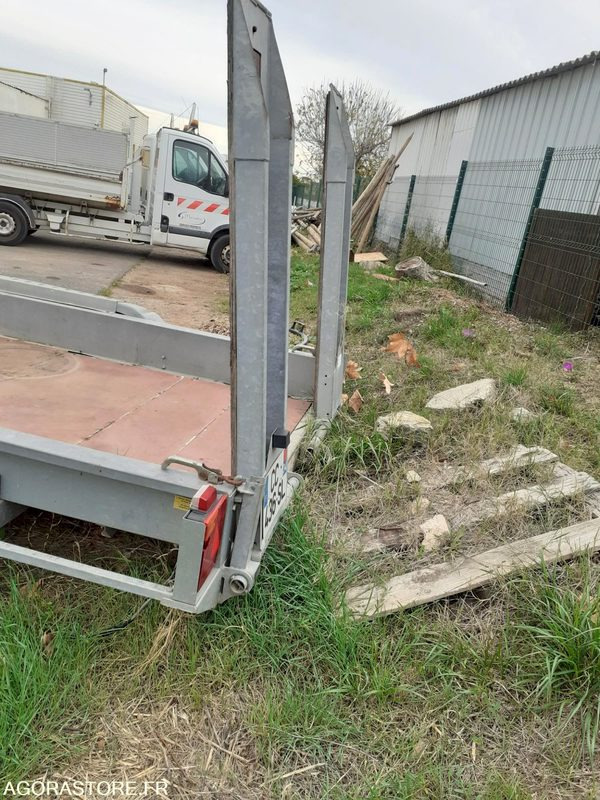 REMORQUE R.S.A - Anhänger: das Bild 3 REMORQUE R.S.A - Anhänger: das Bild 3