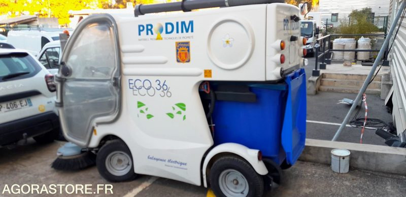 BALAYEUSE ELECTRIQUE ECO 36 - Kehrmaschine: das Bild 1 BALAYEUSE ELECTRIQUE ECO 36 - Kehrmaschine: das Bild 1