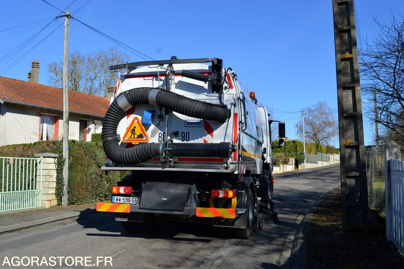 BALAYEUSE MERCEDES ATEGO 95000kms 2019 - Kehrmaschine: das Bild 2 BALAYEUSE MERCEDES ATEGO 95000kms 2019 - Kehrmaschine: das Bild 2