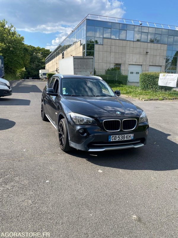 BMW X1 sDrive - 2012 - 195000 KM - SUV/ Geländewagen: das Bild 2 BMW X1 sDrive - 2012 - 195000 KM - SUV/ Geländewagen: das Bild 2