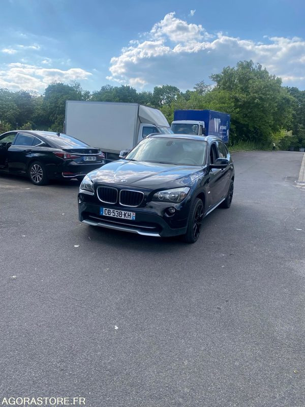 BMW X1 sDrive - 2012 - 195000 KM - SUV/ Geländewagen: das Bild 3 BMW X1 sDrive - 2012 - 195000 KM - SUV/ Geländewagen: das Bild 3
