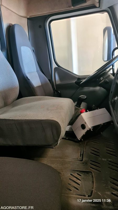 BOM RENAULT PREMIUM 270 DCI VOIE ETROITE - 2004 - 320239KM - Müllwagen: das Bild 5 BOM RENAULT PREMIUM 270 DCI VOIE ETROITE - 2004 - 320239KM - Müllwagen: das Bild 5