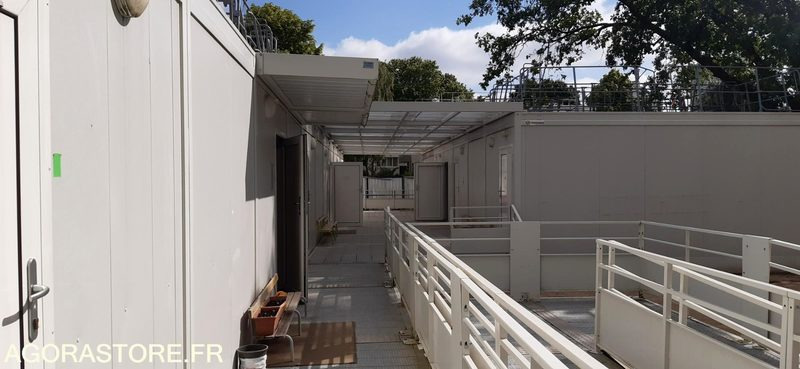 Bâtiment modulaire gris Cougnaud - 310 m2 -2020 - Wohncontainer: das Bild 1 Bâtiment modulaire gris Cougnaud - 310 m2 -2020 - Wohncontainer: das Bild 1