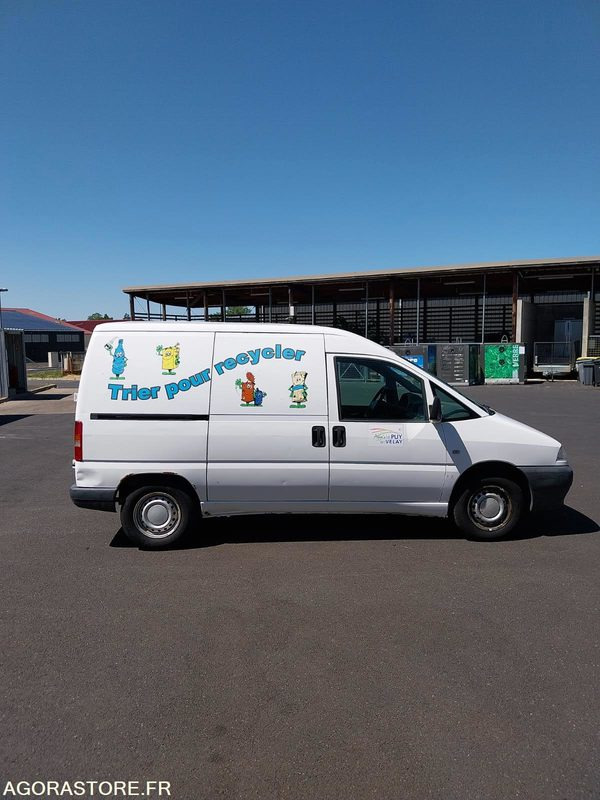 CITROEN EXPERT 1,9 D FOURGON - Kastenwagen: das Bild 3 CITROEN EXPERT 1,9 D FOURGON - Kastenwagen: das Bild 3