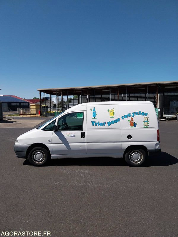 CITROEN EXPERT 1,9 D FOURGON - Kastenwagen: das Bild 1 CITROEN EXPERT 1,9 D FOURGON - Kastenwagen: das Bild 1