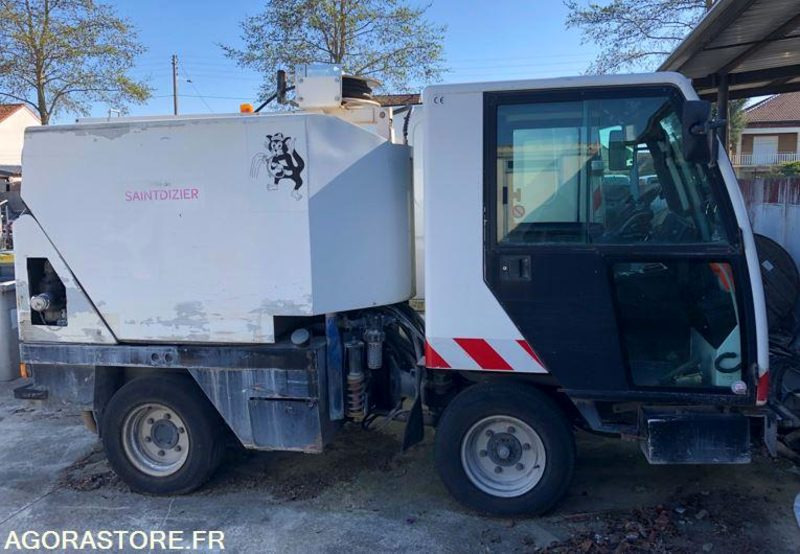 CITY LAV 2000 - Kehrmaschine: das Bild 1 CITY LAV 2000 - Kehrmaschine: das Bild 1
