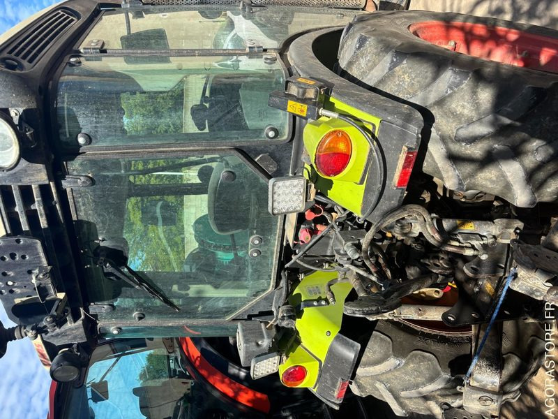 CLAAS NEXOS 220VL - 1900H - 2019 - Traktor: das Bild 4 CLAAS NEXOS 220VL - 1900H - 2019 - Traktor: das Bild 4