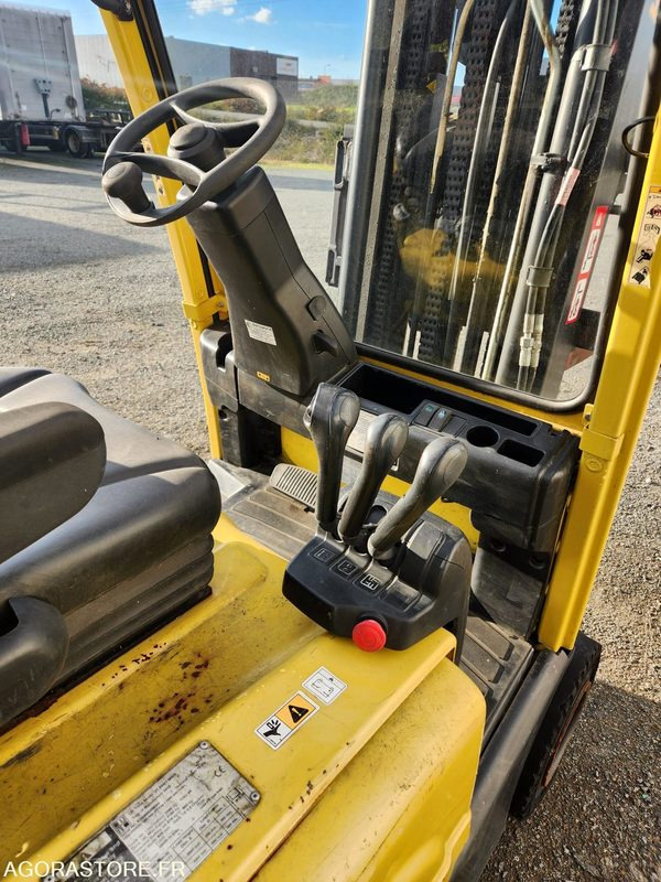 Chariot Hyster J1.8XNT - Baugeräte: das Bild 5 Chariot Hyster J1.8XNT - Baugeräte: das Bild 5