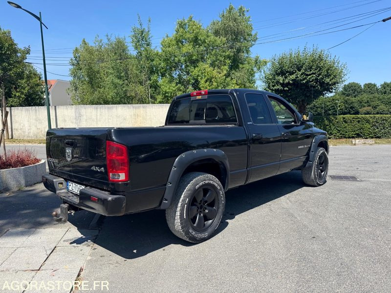 DODGE RAM 1500 - 2002 - 204 000 KM - PKW: das Bild 5 DODGE RAM 1500 - 2002 - 204 000 KM - PKW: das Bild 5