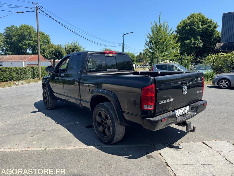 DODGE RAM 1500 - 2002 - 204 000 KM - PKW: das Bild 3 DODGE RAM 1500 - 2002 - 204 000 KM - PKW: das Bild 3