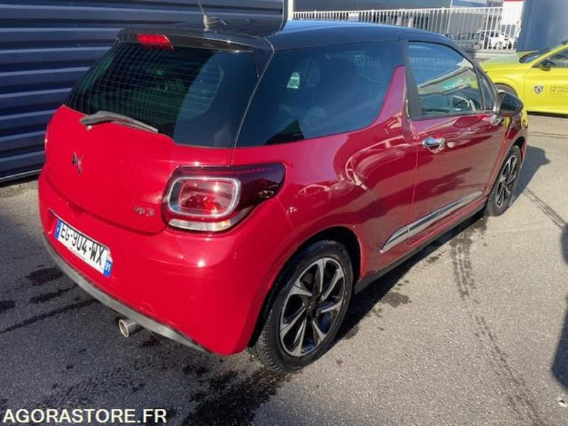 DS3SOCHIC PT 110cv. 11/2016. 107150 KM - PKW: das Bild 3 DS3SOCHIC PT 110cv. 11/2016. 107150 KM - PKW: das Bild 3