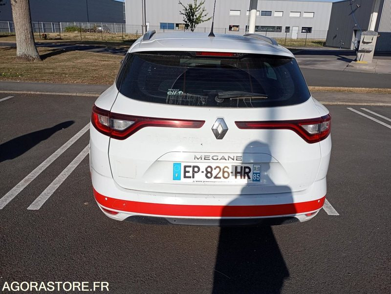 EP-826-HR - Roulant - Renault Megane - VP - 337 771 Kms - PKW: das Bild 4 EP-826-HR - Roulant - Renault Megane - VP - 337 771 Kms - PKW: das Bild 4