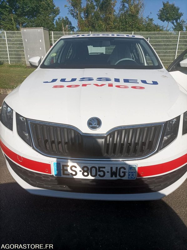 ES-805-WG - Non Roulant - Skoda Octavia - VP - 279 000 Kms - PKW: das Bild 3 ES-805-WG - Non Roulant - Skoda Octavia - VP - 279 000 Kms - PKW: das Bild 3