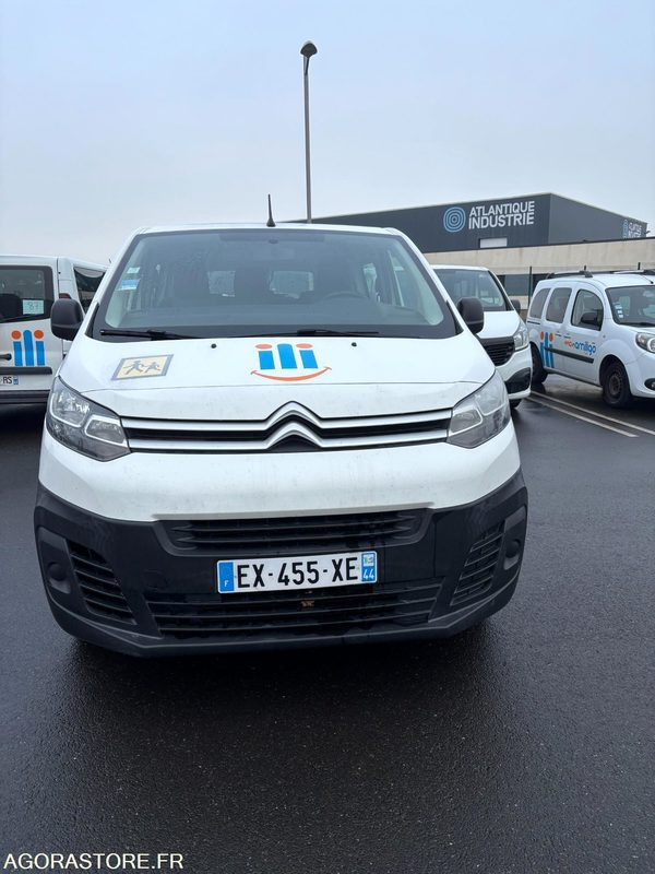 EX-455-XE - Roulant - CITROEN JUMPY SPACE TOURER - VP - 200 227 Kms - Kleinbus, Personentransporter: das Bild 4 EX-455-XE - Roulant - CITROEN JUMPY SPACE TOURER - VP - 200 227 Kms - Kleinbus, Personentransporter: das Bild 4
