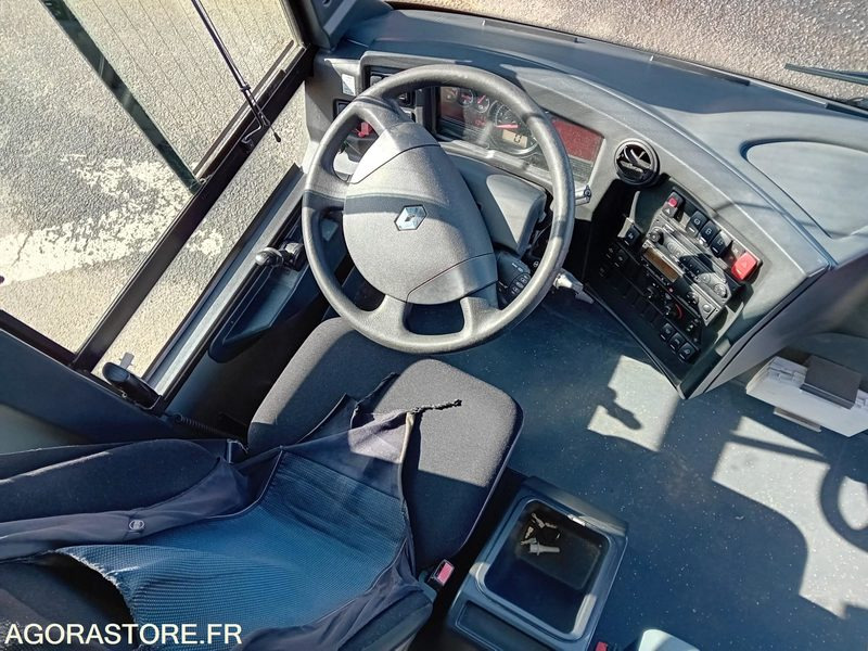 Schulbus FAST SCOLER 4 - CZ 609 AR - E5 - 2013 - 145000 KM -: das Bild 19 Schulbus FAST SCOLER 4 - CZ 609 AR - E5 - 2013 - 145000 KM -: das Bild 19