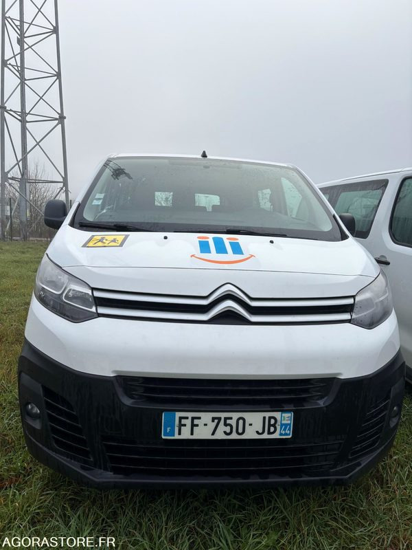 FF-750-JB - Roulant - CITROEN JUMPY SPACE TOURER - VP - 188 198 Kms - Kleinbus, Personentransporter: das Bild 4 FF-750-JB - Roulant - CITROEN JUMPY SPACE TOURER - VP - 188 198 Kms - Kleinbus, Personentransporter: das Bild 4