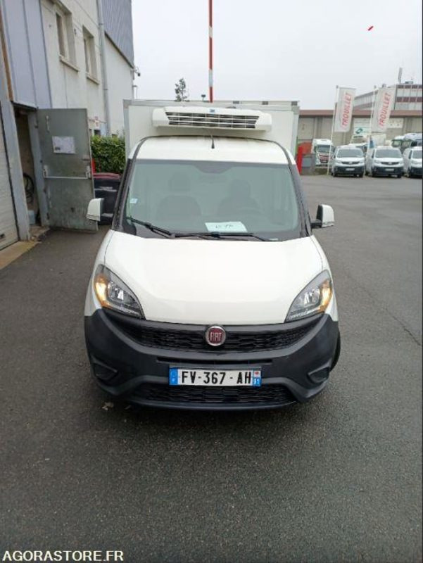 FIAT DOBLO PLANCHER CABINE- 2020- 79936KM - Kleintransporter: das Bild 1 FIAT DOBLO PLANCHER CABINE- 2020- 79936KM - Kleintransporter: das Bild 1
