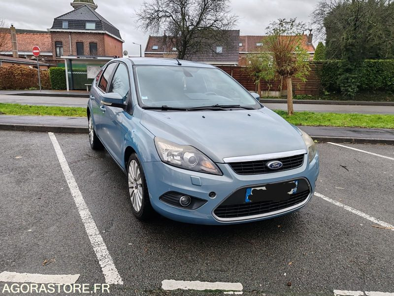 FORD FOCUS 1.6 TDCI 110 TITANIUM - PKW: das Bild 2 FORD FOCUS 1.6 TDCI 110 TITANIUM - PKW: das Bild 2