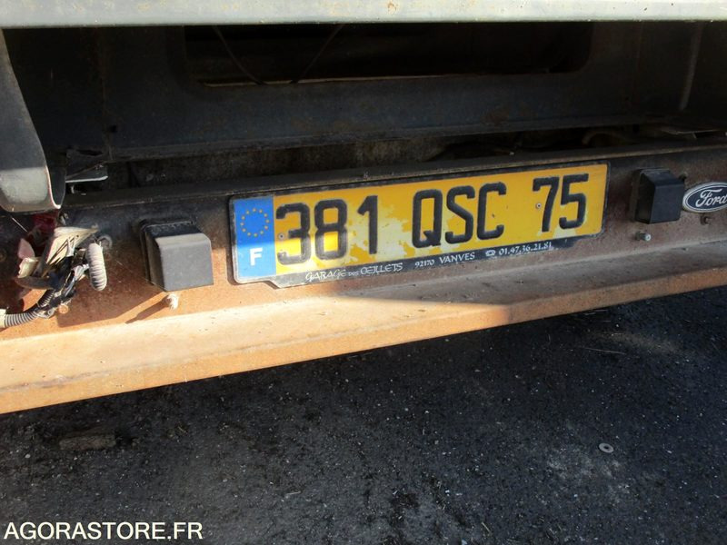 FORD TRANSIT PLATEAU BENNE / 275600 KMS / 2006 / 381 QSC 75 - Kipper Transporter: das Bild 5 FORD TRANSIT PLATEAU BENNE / 275600 KMS / 2006 / 381 QSC 75 - Kipper Transporter: das Bild 5