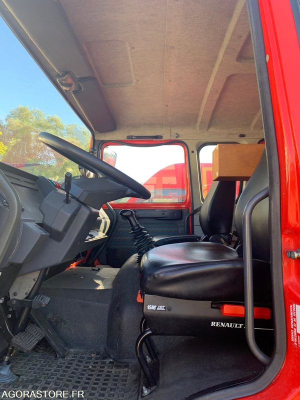FPTL RENAULT S150 3288RV76 - Feuerwehrfahrzeug: das Bild 5 FPTL RENAULT S150 3288RV76 - Feuerwehrfahrzeug: das Bild 5